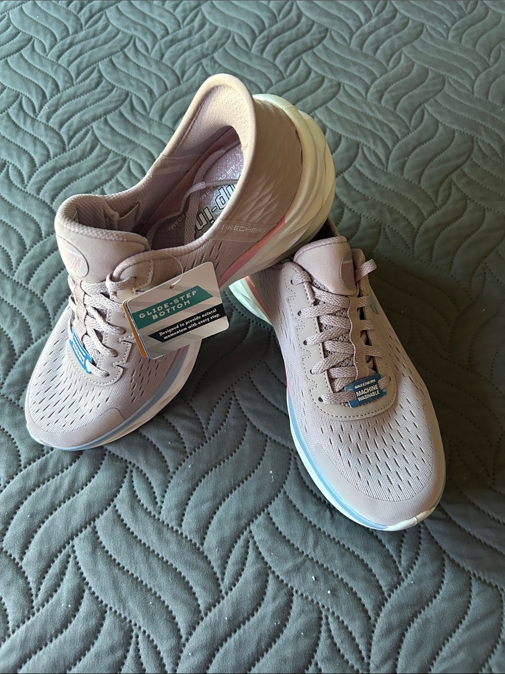 NWT - 💜 Sketchers Women’s Lavender Athletic Sneakers